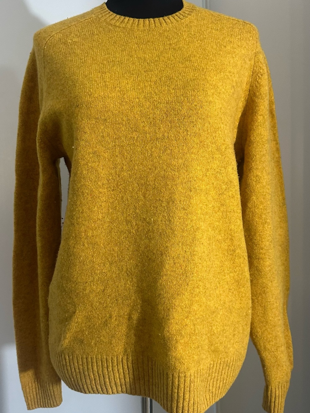 Uniqlo Women's Mustard Wool Crew Sweater